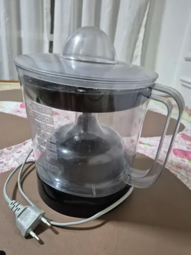 Espremedor de frutas Philco