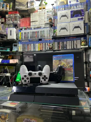 Play 4 Fat + 2 controles