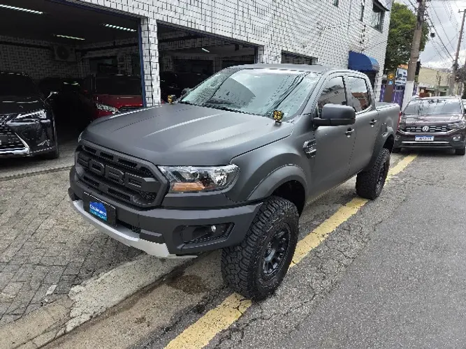 Ford Ranger Black 2.2 4X2 CD Diesel AUT 2022
