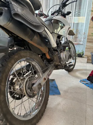 Bros 150 ESD,
