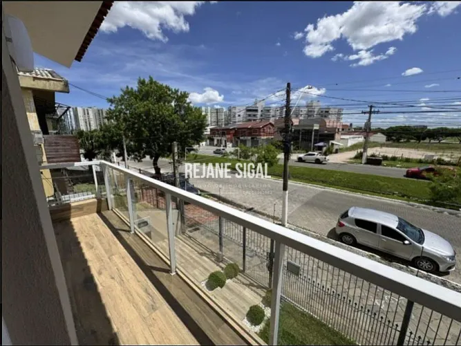 Sobrado À Venda na Av. São Francisco de Paula