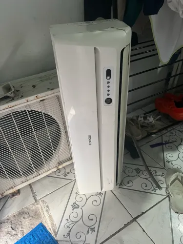 Ar condicionado 9mil btus cônsul