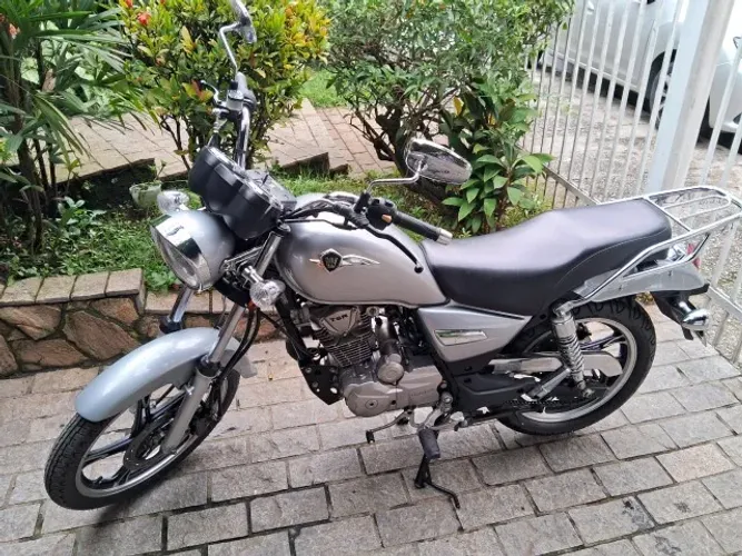 Chopper 150 haojue  2019 / 2020 c/ 26.000 km  $ 11.200,00 Zap. 98687.7951