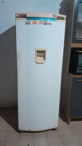 GELADEIRA