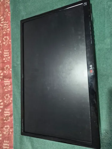 Vendo monitor LG de 24 polegadas
