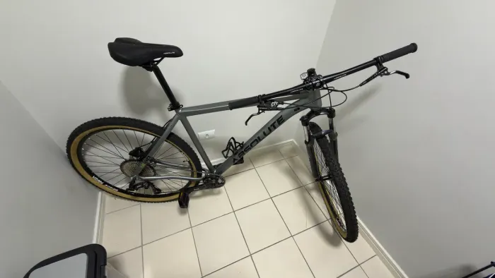 Bicicleta Absolute Nero 5 - Aro 29 Quadro 21 | 12 Velocidades | Freio Hidráulico
