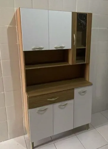 Armário semi novo