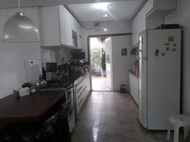 Casa 03 qtos - Indaiá