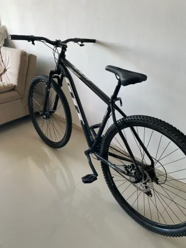 Vendo bike R$950,00 nova 
