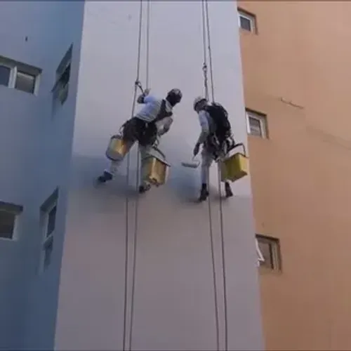 CONTRATAÇÃO DE ALPINISMO