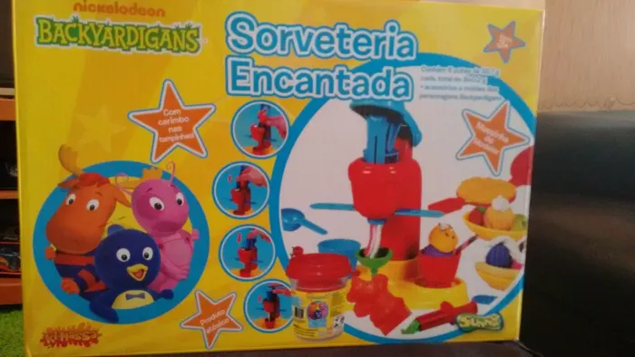 Sorveteria encantada Backyardigans - massinhas