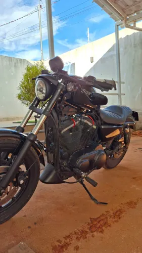 Harley davidson xl883r