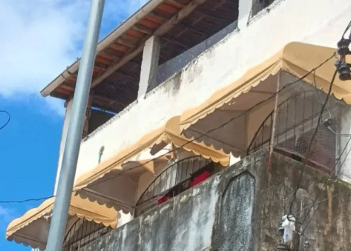 Estrutura em alumínio para toldo 