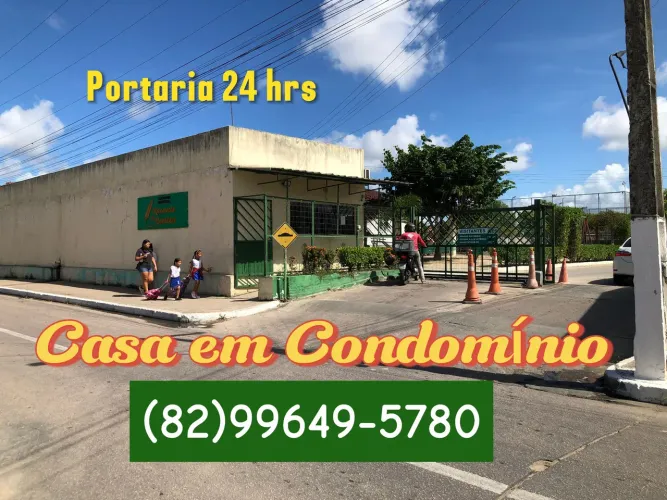 Casa 3 Quartos em Condomínio