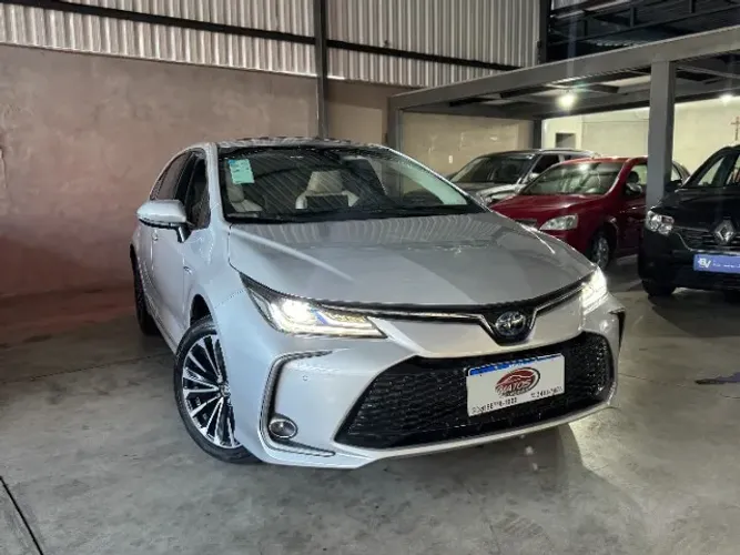 Toyota Corolla Altis Prem. Hybrid 1.8 Flex AUT 2024