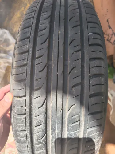 Pneus e roda da Fiat Toro