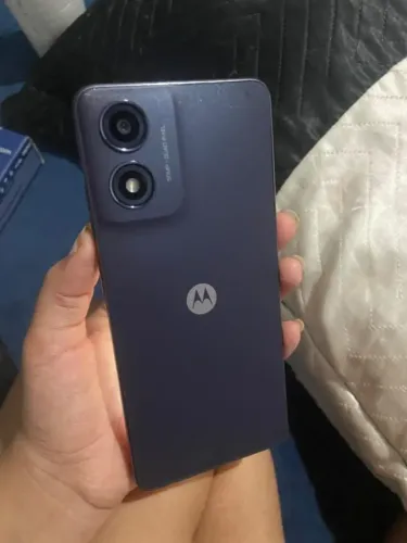 Vendo moto g 04 s zerado