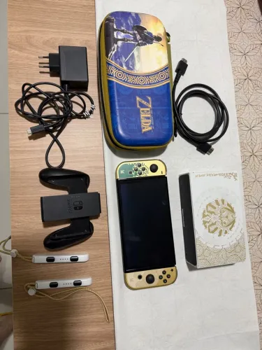 Nintendo Switch OLED edição especial Zelda Tears of the Kingdom + jogo + controle