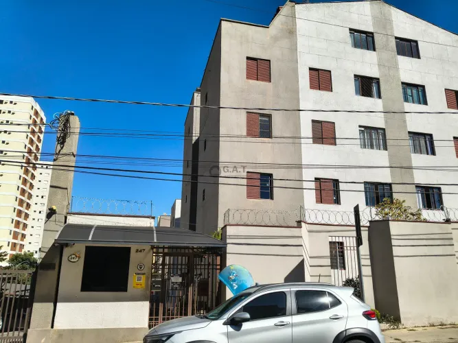 Apartamento para locação na Vila Jardini, Sorocaba-SP: 2 quartos, 2 salas, 1 banheiro e va