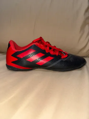 chuteira Adidas Artilheira IV futsal