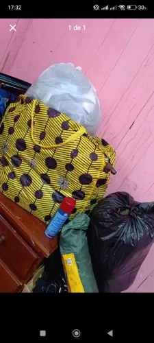 Vendo roupas para brechó