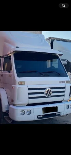 Volkswagen 13190 Baú Truck ano 2003