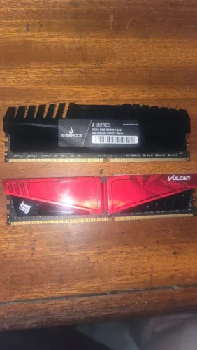 3 memórias ram ddr4 8gb 3200mhz