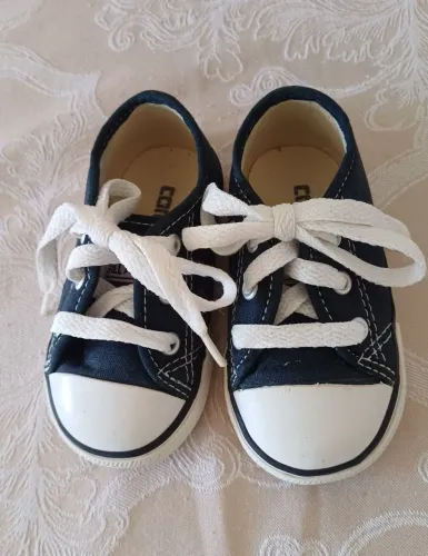 Tênis All Star baby preto tm: 20 converse semi-novo