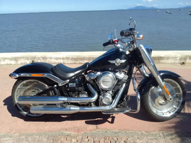 FAT BOY MUITO LINDA E NOVA