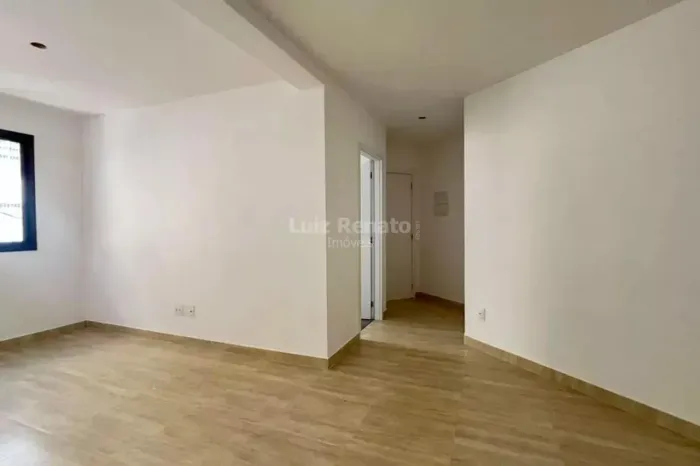 Apartamento à venda no bairro Serra