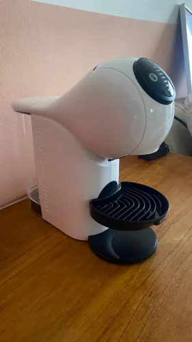 Nescafé Douce Gusto Genio S Basic Branca 110V