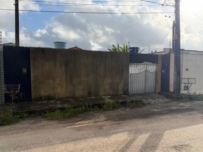 Vendo casa na Coopab 