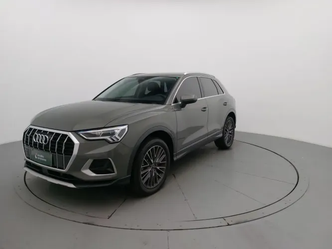 Audi Q3 Performance 2.0 TFSI Tiptr. Quattro 2025