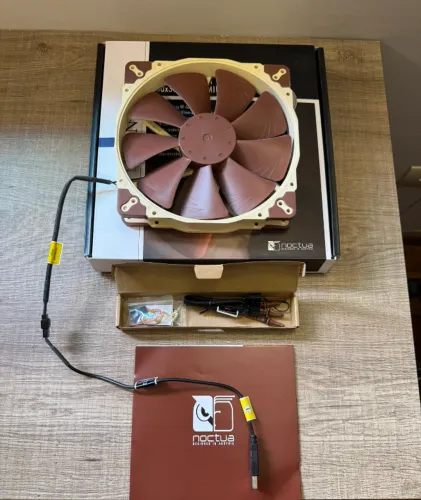Ventoinha Fan Cooler PC Noctua NF-A20 5V PWM 200mm