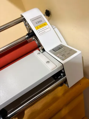Termolaminadora  Pro V350 - A3 Bopp faz frente e verso Super nova!