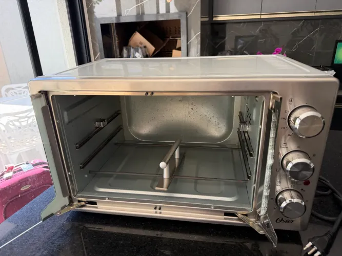 Forno elétrico Oster