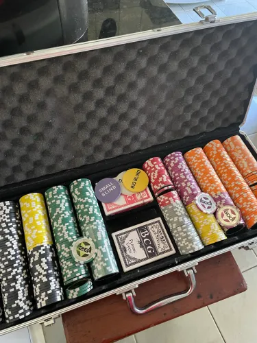 Maleta de poker 500 fichas