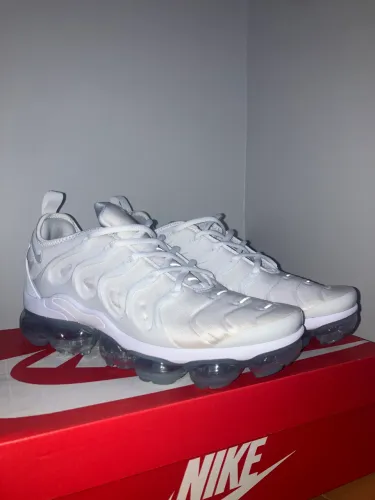 Nike Air Vapormax Plus 