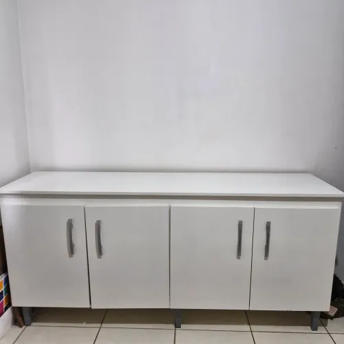 Balcão 4 portas