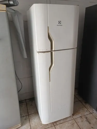 Geladeira Electrolux frost free