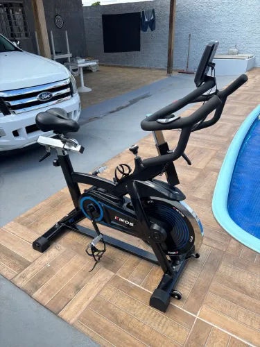 Bicicleta Spinning Kikos F7i