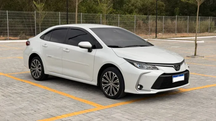 Toyota Corolla XEI 2.0 Flex 16V Aut. 2023