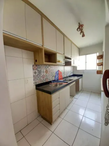 Apartamento com 2 dormitórios para alugar, 52 m² por R$ 1.590,00/mês - Jardim Progresso - 