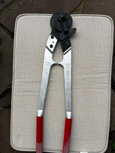Corta cabos FELCO C. 112