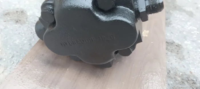 Bomba hidráulica 1028