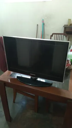 TV Samsung 26 com Fire Stick