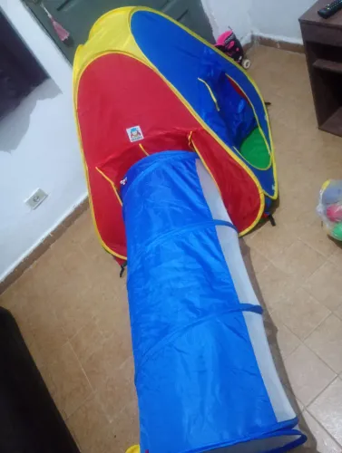 Casinha Infantil com Túnel + 84 Bolinhas ? acompanha bolsa