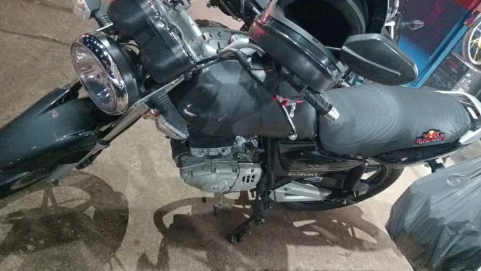 Vende se suzuki yes