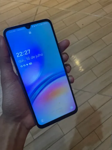 SAMSUNG A05 S na caixa