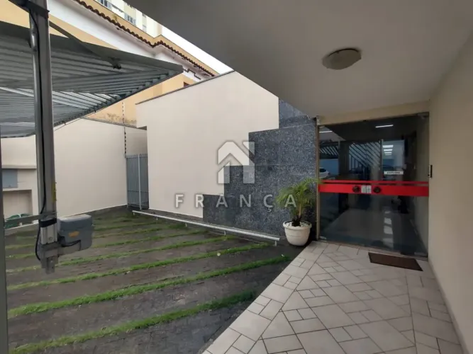Comercial Ponto Comercial em Jacareí